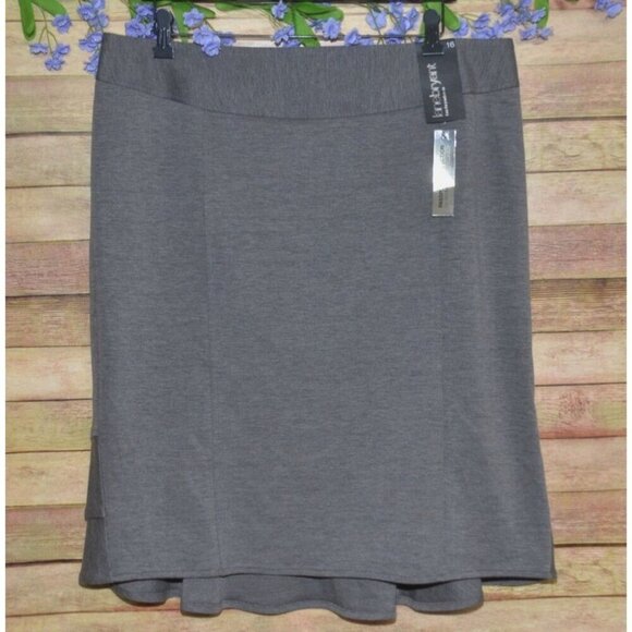 Lane Bryant Dresses & Skirts - NWT Lane Bryant Ponte Knit Ladies Gray Knee Length Pencil Skirt Size 16 Career